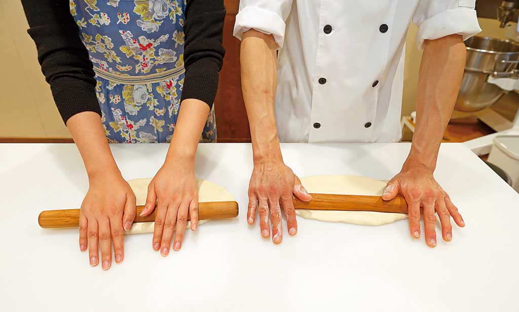 「サフラン」のパン職人から学ぶ！オリジナルパン作り教室のイメージ1
